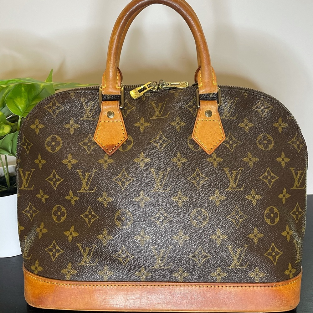Louis Vuitton Alma